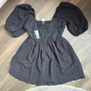 Elegant Black Puff Sleeve Dress